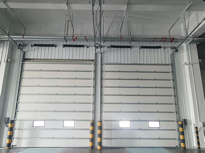 Puerta seccional aislada SSD-IAS