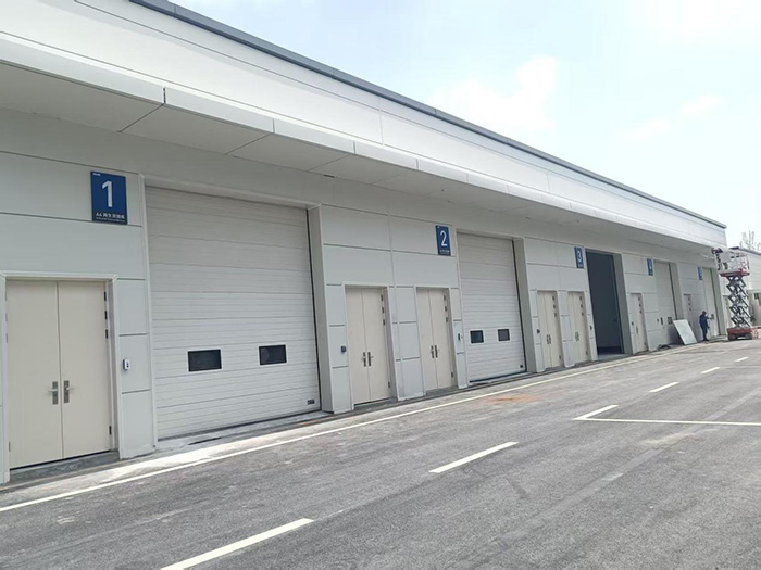 Puerta seccional aislada SSD-IAS